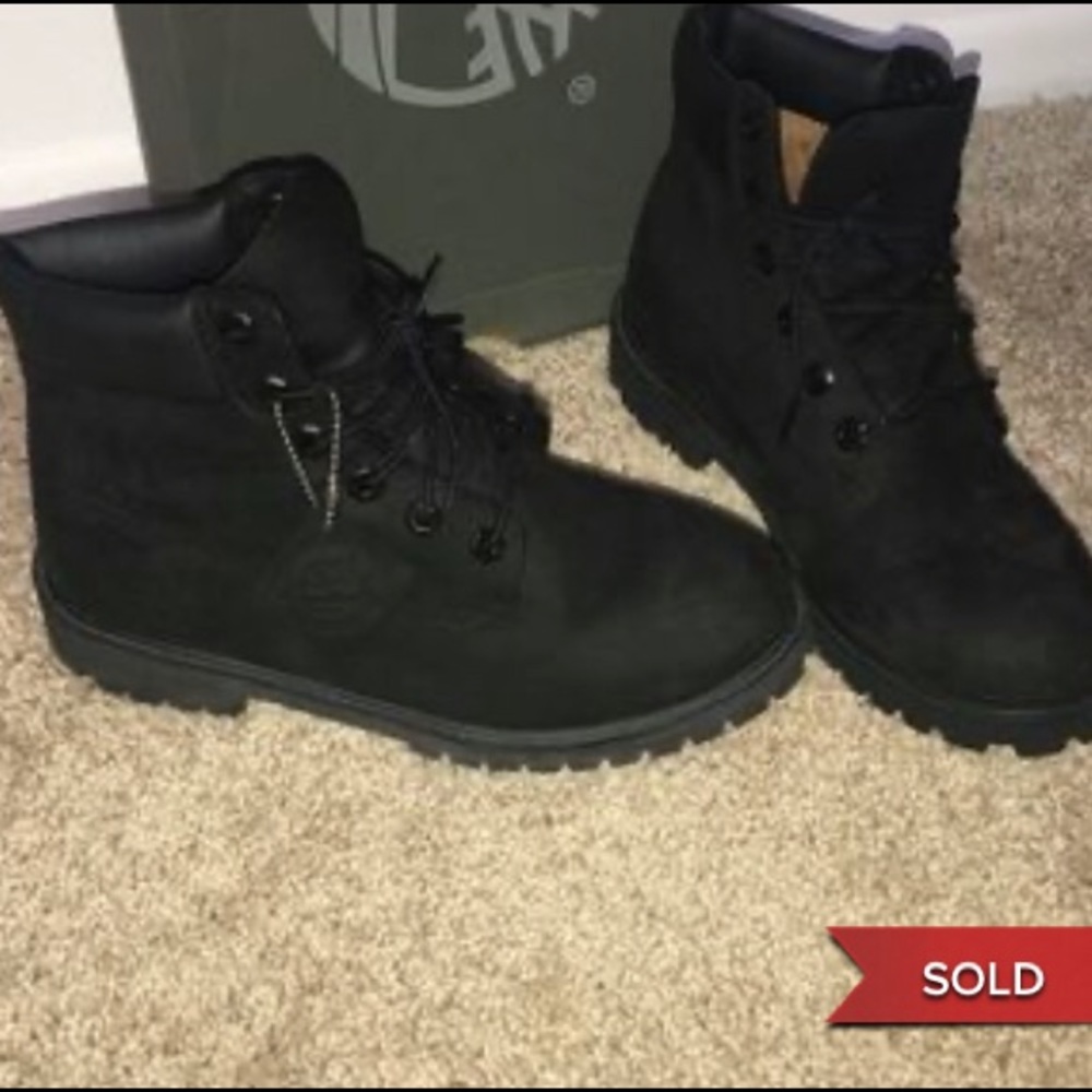 Black Timbs ❌SOLD❌